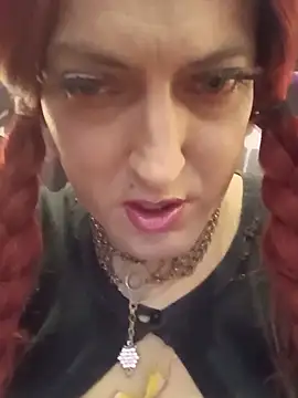 sissytrapdolly24 webcam