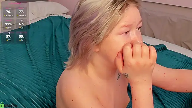 Sara_Robinson webcam