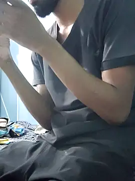 RAYI_Queen_4 webcam