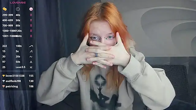 TarynPalek webcam
