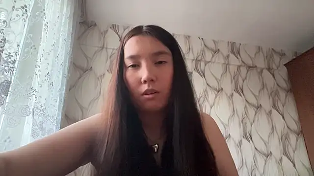 Aliceqteqte webcam