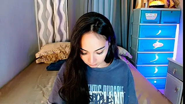 SweetLilly_18 webcam