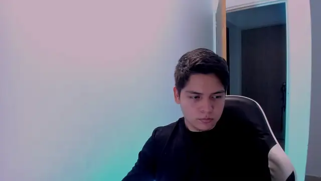 Asta_YunoXXX webcam