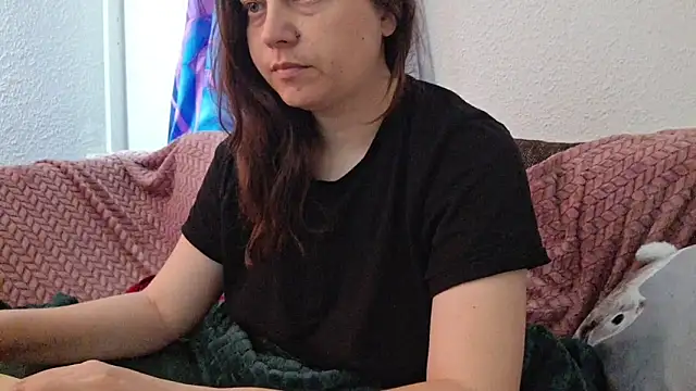 Cyndee_Winter webcam