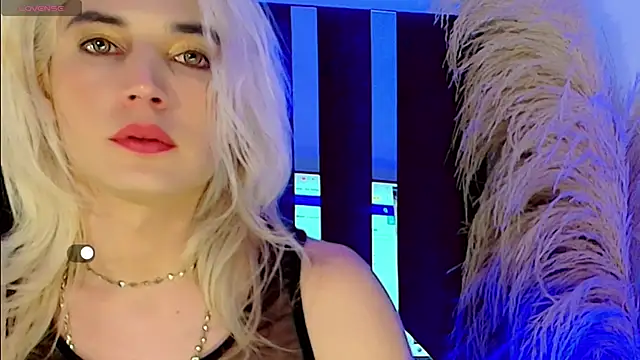 honey_skin webcam