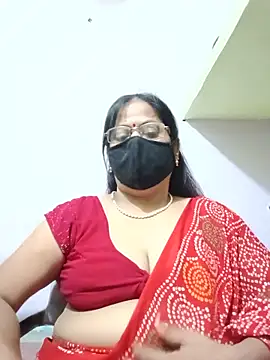 SEEMA_012 webcam