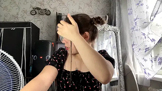 KathyrnEdmison webcam