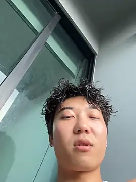 YourBadboy718 webcam
