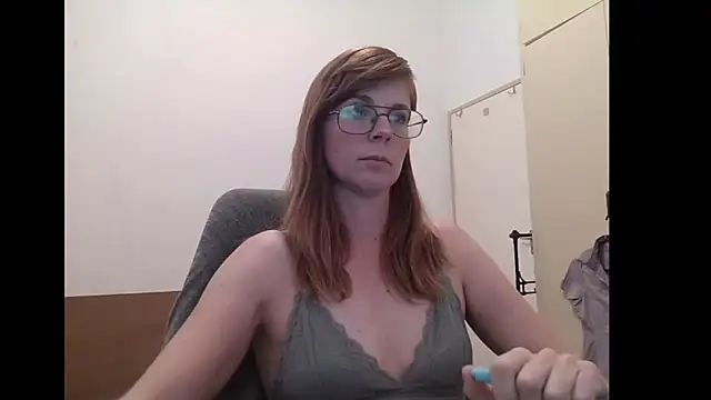 SavannaGirly webcam