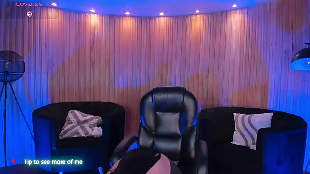 NickyLawson webcam