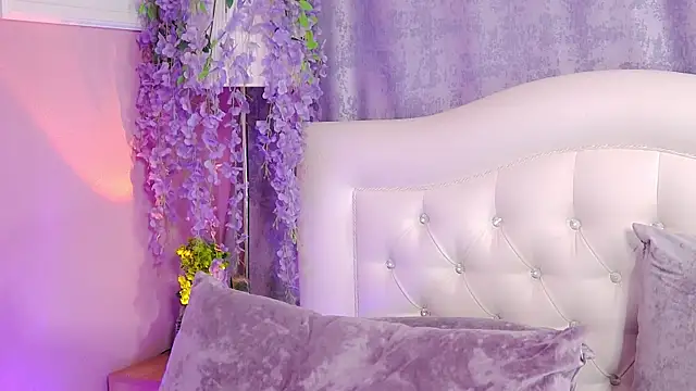S_andra_ live cam on StripChat