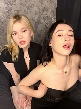 Velvet_Chaos webcam