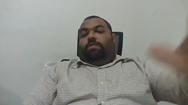 FatCockBoySL live cam on StripChat