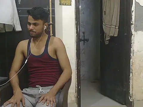 Stubborndesiboy webcam