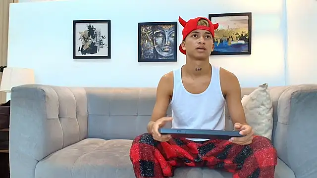 GOLD_BOYS webcam