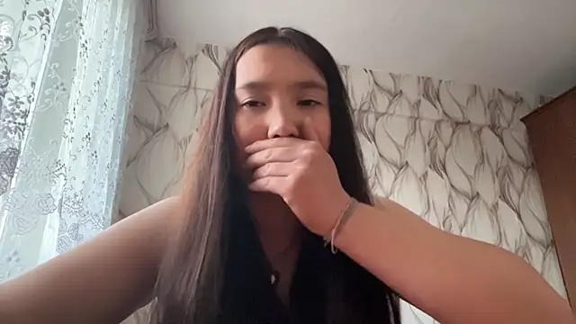 Aliceqteqte webcam