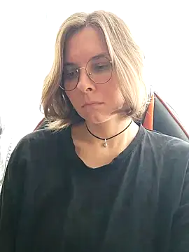 Aashikalaa webcam