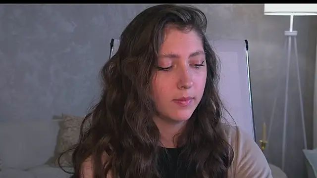 Mary_Miiller webcam