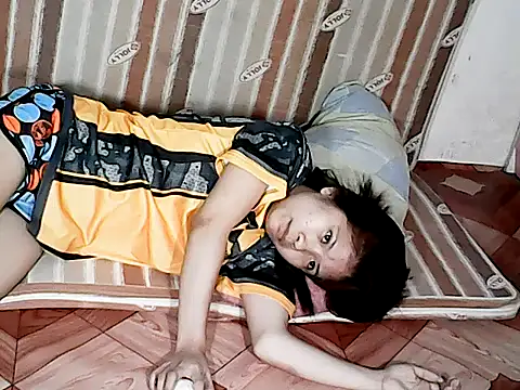 xxhotamizinggirl webcam