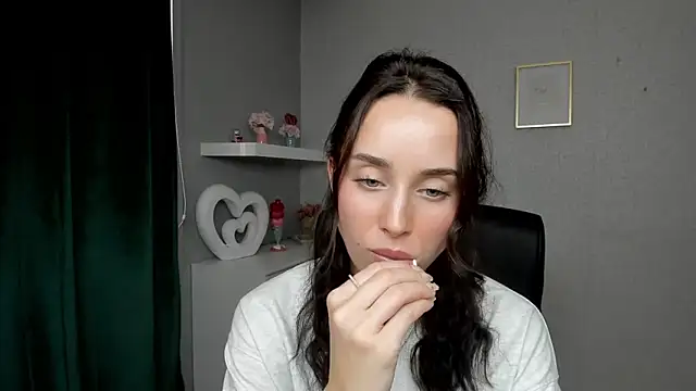 AdeleSolo webcam