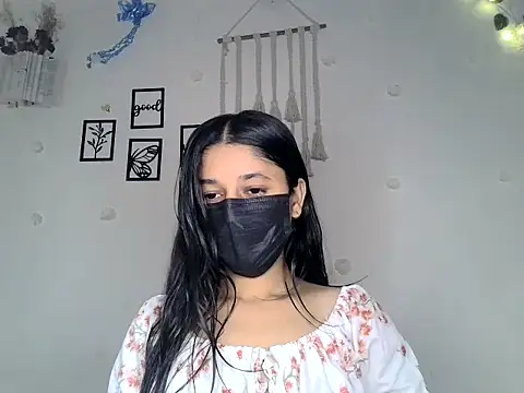 HOT_SNEHA4