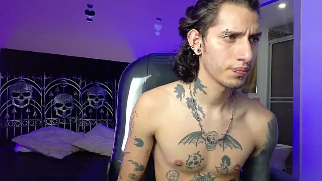 vergil_noir_ - Vergil_Noir_'s free webcam - UK Sex Cams
