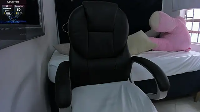 chloe_rhoades webcam
