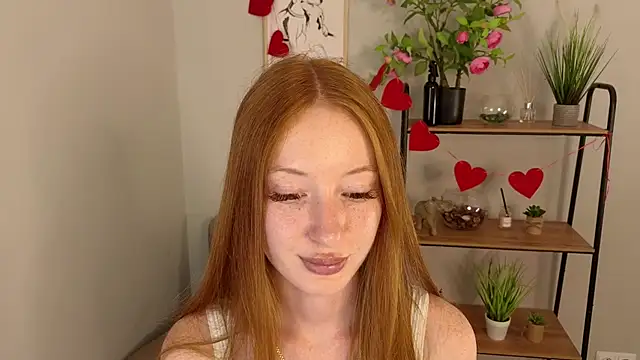 Felicia_Bernot webcam
