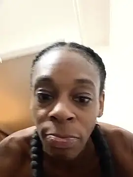 Jasmine_FullsShine webcam