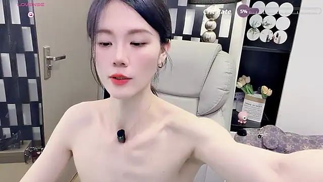 Yueyue-MM live cam