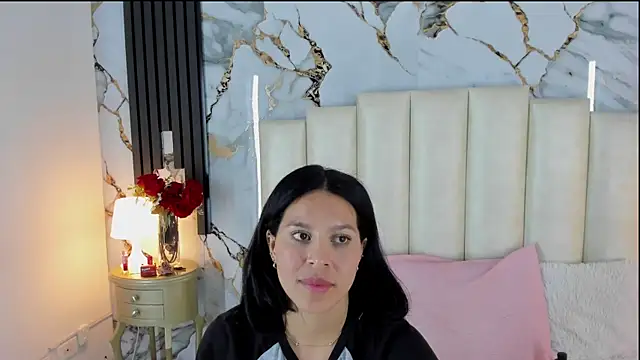 lulumars - Lulumars's free webcam - UK Sex Cams