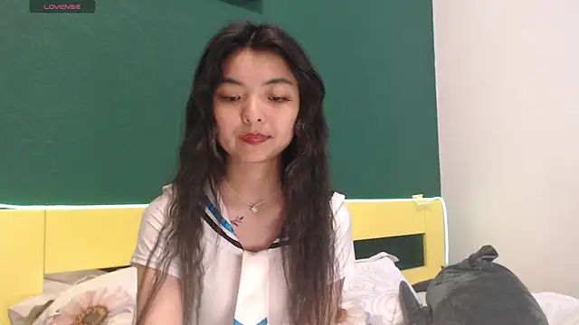 Shy_Kira webcam