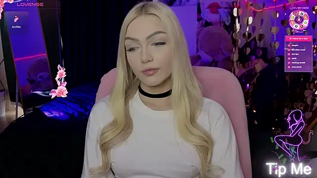 LinaLirian webcam