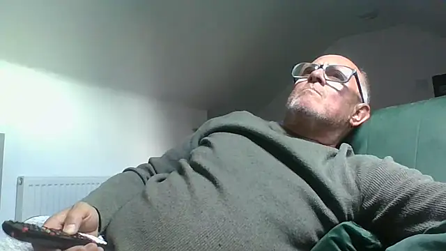 naughtygrandad1 (M grandpa) - Morning cock mm