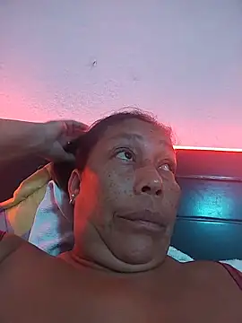 Ruby-Hot-Milf webcam