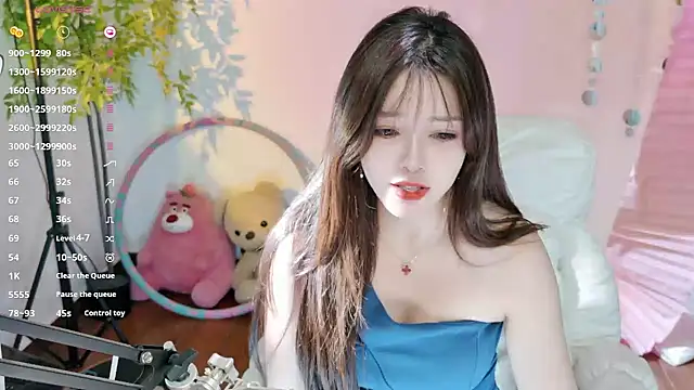 Yiluo95 webcam