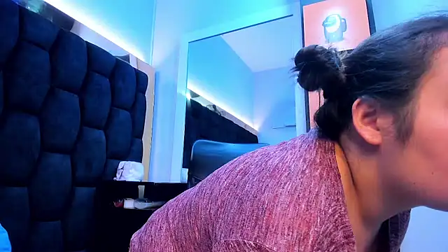 MiaRouss69 webcam