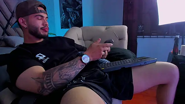 Vincentblack live cam