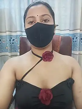 zareen_approach - Zareen_approach's free webcam - UK Sex Cams