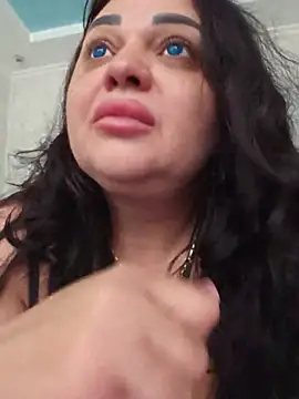 -CUTE-EVVIL- webcam