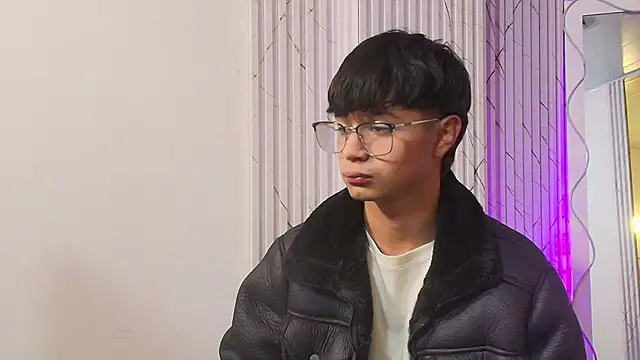 Nerixemilove - Male webcam sex chat