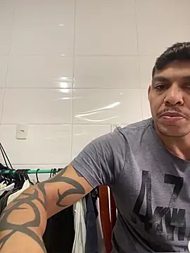 Tatuadomoreno23cm webcam