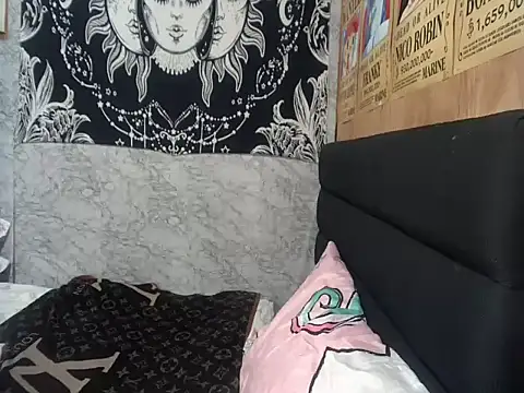 _Bellatrixy_ webcam