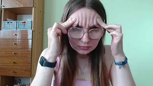 LooveELLYx webcam