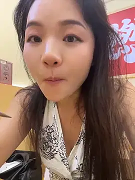 xiaochengzi505 live cam on StripChat