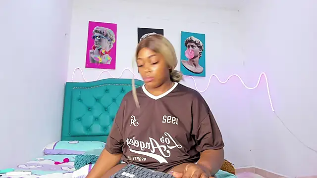 Lilybaudinx96 webcam