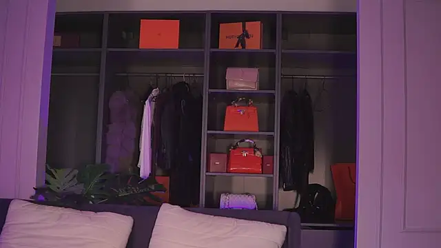 Monique_Celeste
