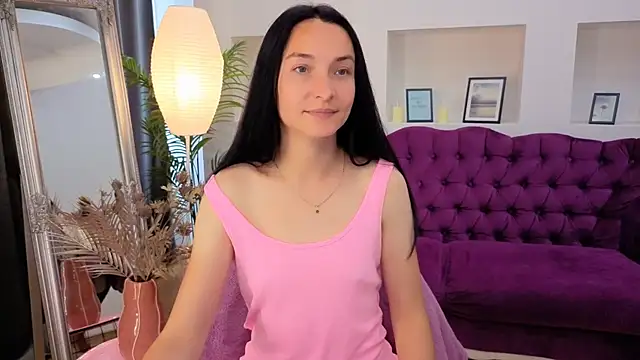 Yr_Shy_Bae webcam