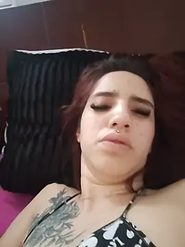 elodie_rouge webcam