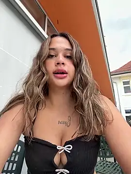 BabyKathy webcam